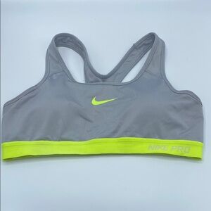✨NIKE Gray and Yellow Racerback Sports Bra✨